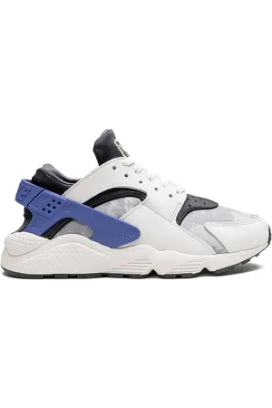 Nike Air Huarache Sneakers