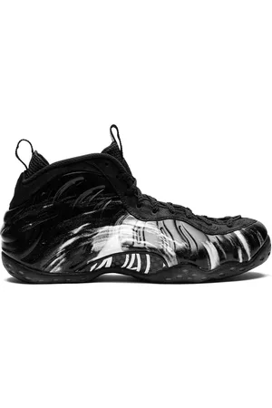 Nike Air Foamposite One Dream a World Sneakers