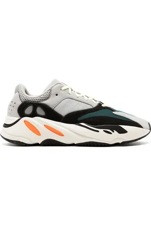 adidas X Yeezy Boost 700 