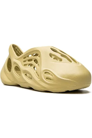 adidas YEEZY Foam Runner Sulfur Sneakers
