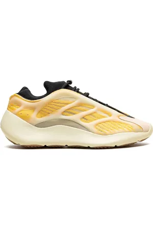 adidas YEEZY 700 V3 Mono Safflower Sneakers