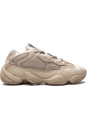 adidas YEEZY 500 Taupe Light Sneakers