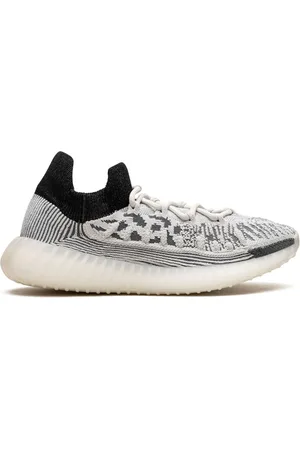 adidas Yeezy Boost 350 V2 Panda Sneakers