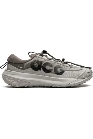 Nike ACG Mountain Fly Low 2 Iron Ore Sneakers