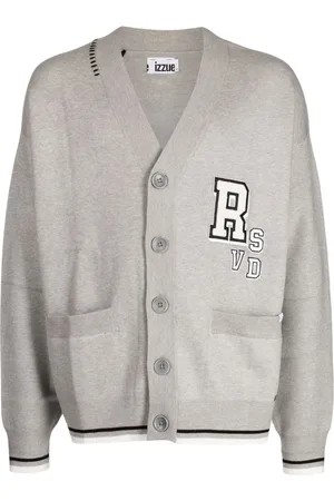 Izzue Geknöpfter Cardigan mit Buchstaben-Patch