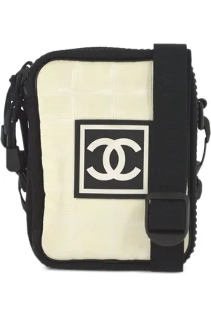 CHANEL 2003 Sports Line Choco Bar Umhängetasche