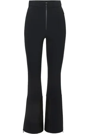 Aztech Bella Skihose mit ausgestelltem Bein