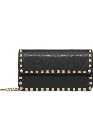 VALENTINO GARAVANI Rockstud Clutch