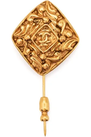 CHANEL 1980 Brosche in Rautenform mit CC
