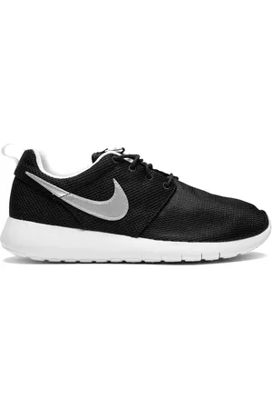 Nike TEEN Roshe One (GS) sneakers