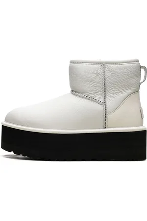 UGG Classic Mini Platform Stiefel