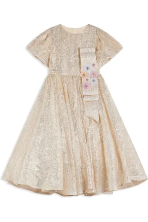 Eirene Kleid in Metallic-Optik mit Blumenapplikation