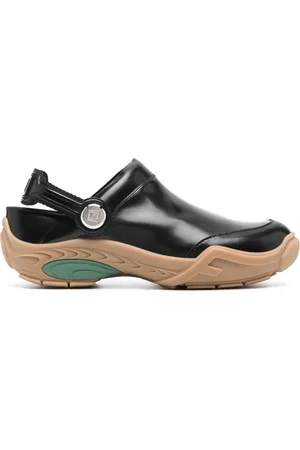 Fendi Clogs mit FF-Stickerei