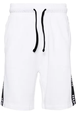 HUGO BOSS Sporty Shorts mit Logo-Streifen