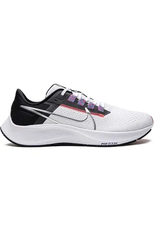 Nike Air Zoom Pegasus 38 Sneakers