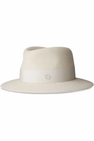 Le Mont St Michel Andre Trilby-Hut