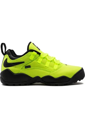 Nike X Supreme SB Darwin Low "Volt" Sneakers