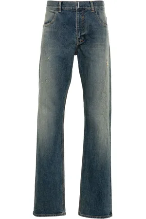 Givenchy Gerade Distressed-Jeans mit Logo-Schild