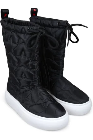Marni Stiefel mit Sternsteppung
