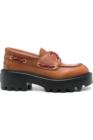 Miu Miu Loafer aus Leder
