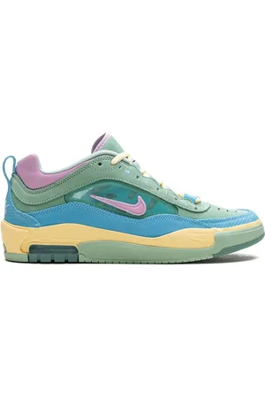 Nike X Verdy SB Air Max Ishod Wair "Visty" Sneakers