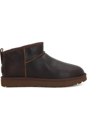 UGG Ultra Mini LTHR Regen Stiefel