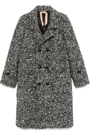 Nº21 Mantel aus Bouclé
