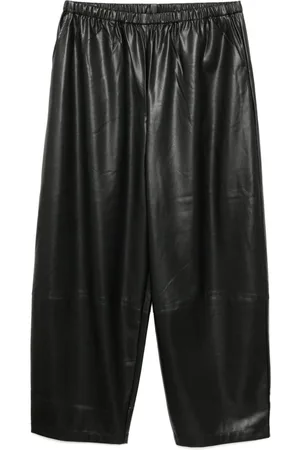 B+AB Hose aus Faux-Leder
