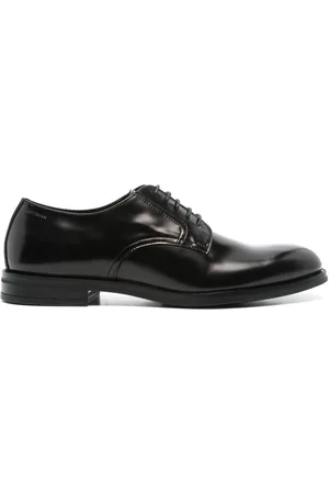 Stuart Weitzman Club Classic Derby-Schuhe