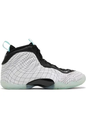 Nike Lil Posite One Sneakers
