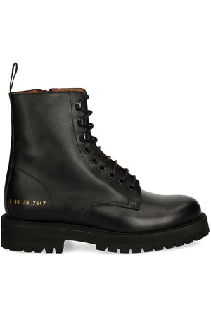 COMMON PROJECTS Klassische Stiefel