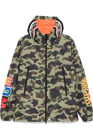 A Bathing Ape 1st Shark Kapuzenjacke mit Camouflage-Print