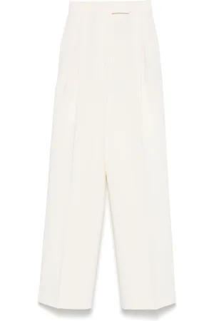 Rohe Hose mit hohem Bund