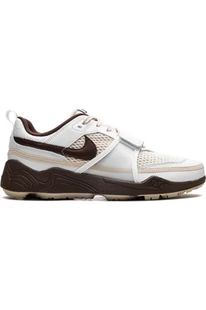 Nike X Travis Scott Zoom Field Jaxx Sneakers