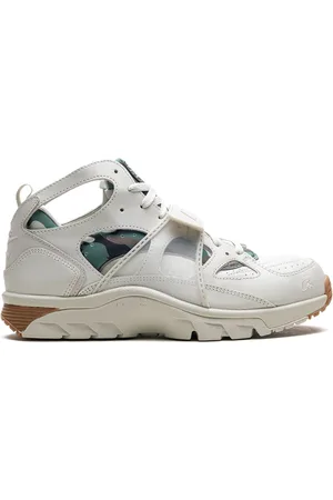 Nike X Corteiz Air Trainer Huarache Sneakers