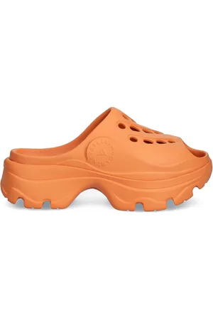 adidas Pantoletten mit perforiertem Detail