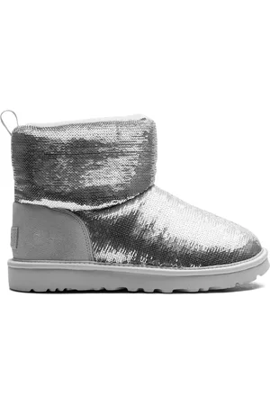 UGG Classic Mini Stiefel