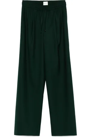 Closed Faris Hose