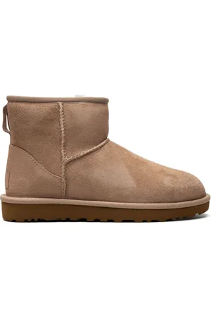 UGG Classic Mini II Sand Stiefel