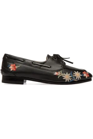 Bally Mokassins mit Blumenstickerei