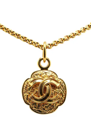 CHANEL 1995 vergoldete Halskette mit CC Medallion-Anhänger