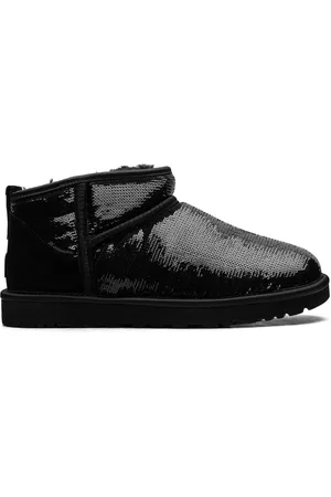 UGG Classic Ultra Mini Mirror Ball Black Stiefel