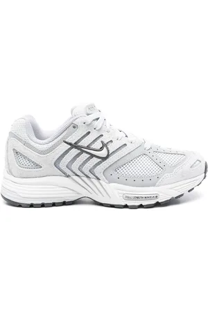 Nike Air Pegasus 2005 Sneakers