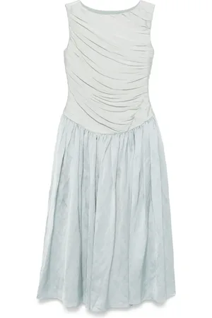 Abadía Ora Midikleid