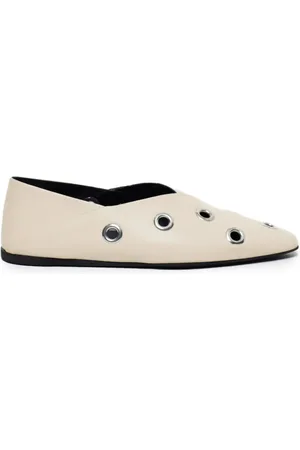 Closed Ballerinas aus Leder
