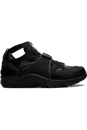 Nike X Trainer Huarache "Black Pony" Sneakers
