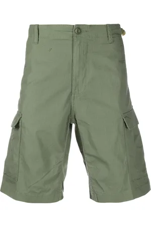 Carhartt Shorts mit Logo-Patch