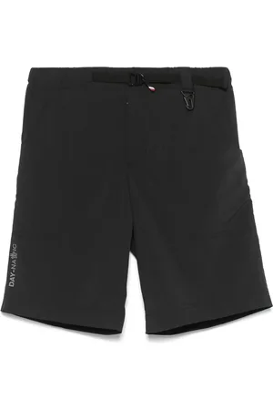 Moncler Shorts mit vorstehendem Logo