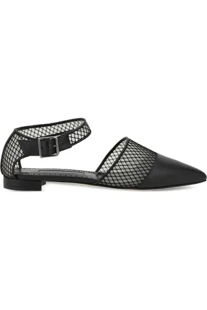 Manolo Blahnik Jatelah Ballerinas