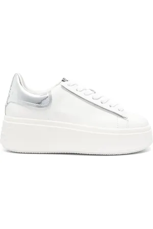 Ash Moby Sneakers